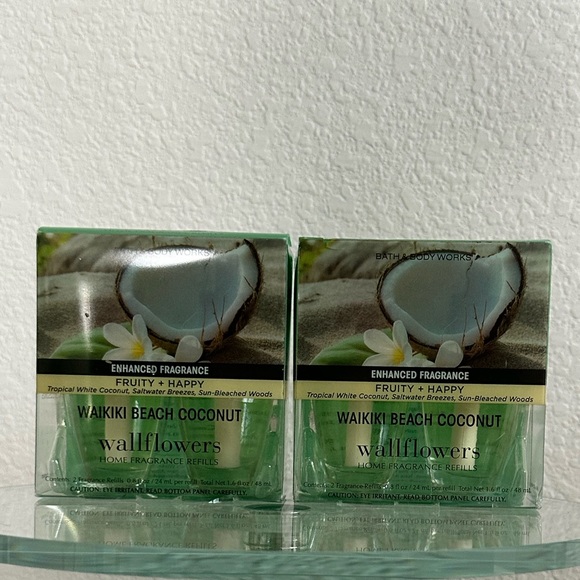 Waikiki Beach Coconut Wallflowers 2-Pack Refills - Picture 3 of 5